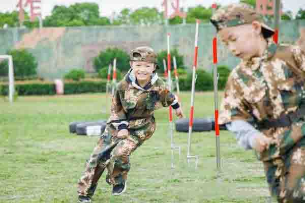 苏州三六六营地教育青少年户外军事活动体验营小小兵王活动