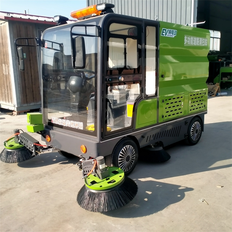 山东道路扫路车厂家销售电动道路四轮路面清扫车价格多少钱台