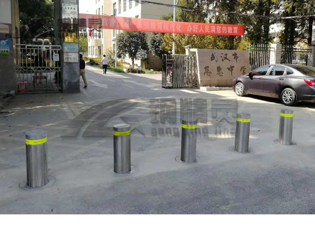 湖北预埋式路桩 隔离柱防护立柱 遥控液压挡车柱